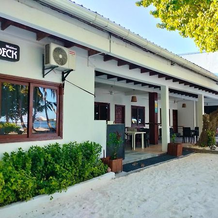 Отель Surf Deck Тулусду Экстерьер фото