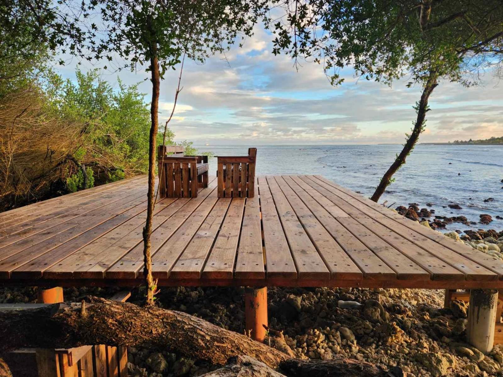 Отель Surf Deck Тулусду Экстерьер фото