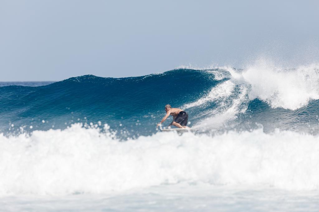 Отель Surf Deck Тулусду Экстерьер фото